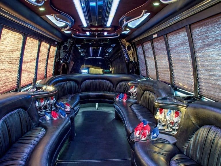 Party Bus / Limousine
